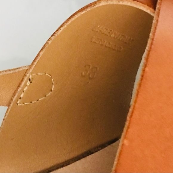 NEW Barney’s NY Crossover Platform Sandals Made in Italy New Without Tags - Picture 8 of 15